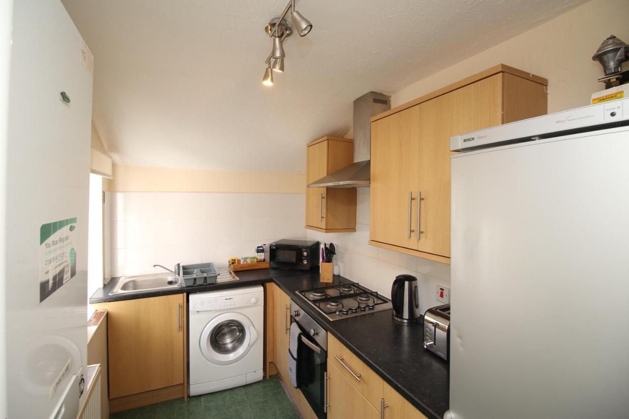 2 Bed Flat, Cambuslang, Glasgow, Free Parking Apartment Exterior photo